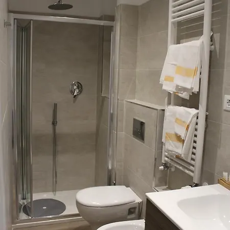 Fanny Lägenhetshotell 4*