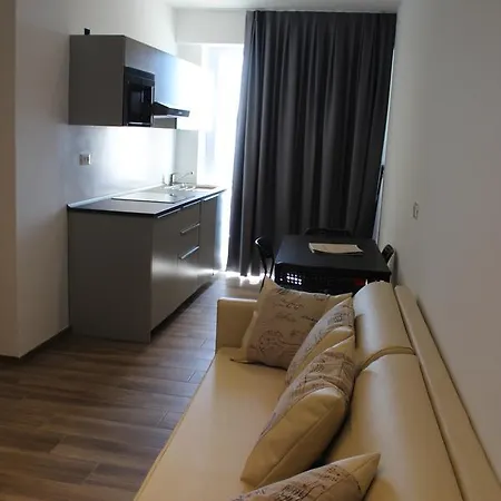 Fanny 4* 알라시오